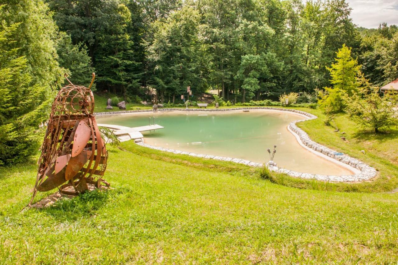 Country House With A Pool In Medvednica Nature Park Záhřeb Exteriér fotografie