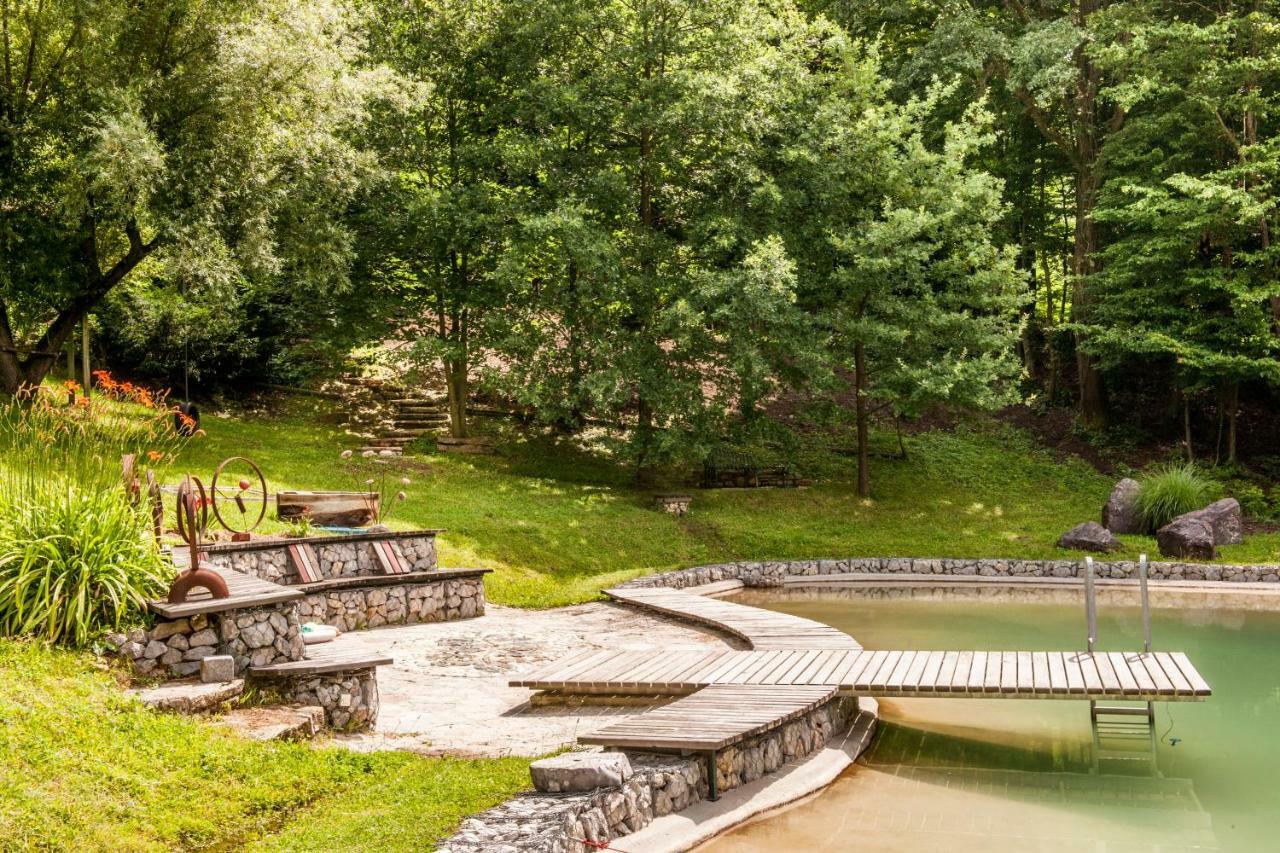 Country House With A Pool In Medvednica Nature Park Záhřeb Exteriér fotografie